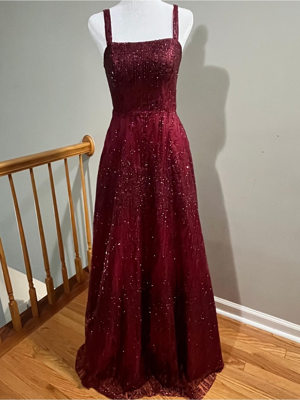 Elegant Red Sequin Prom Dress with Spaghetti Straps